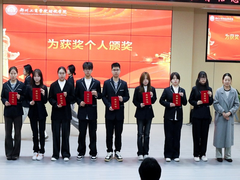 b81ec53f363bd577.jpg b81ec53f363bd577.jpg